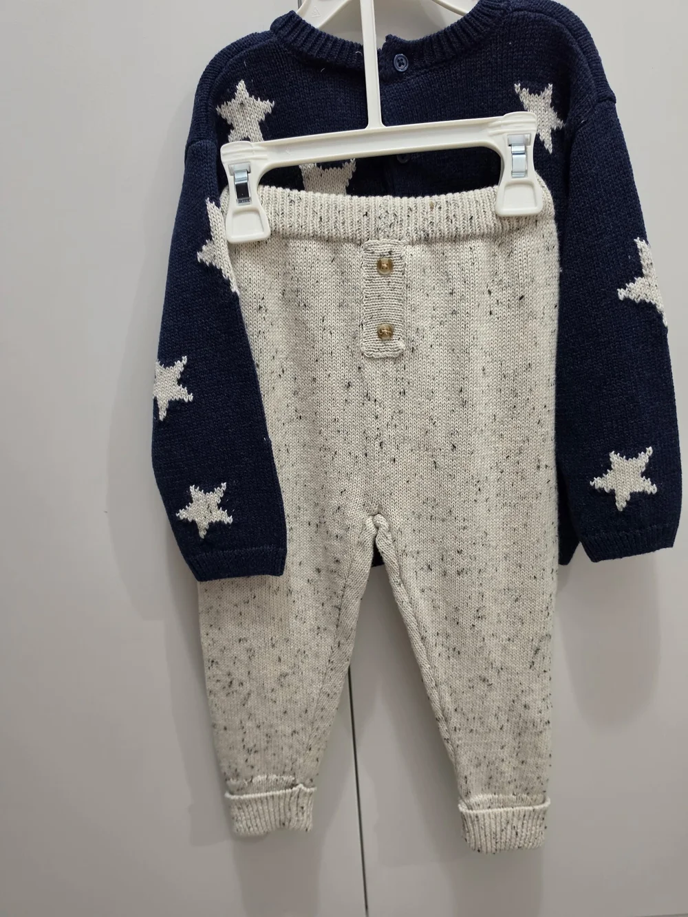 2 pcs Navy Star Knit Sweater Set with Cream Speckled Pants